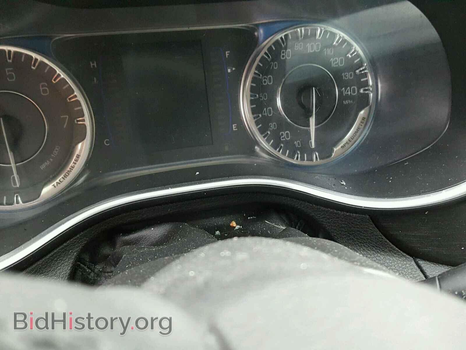 2015 CHRYSLER 200 - VIN: 1C3CCCAB4FN690020 - Photo 8