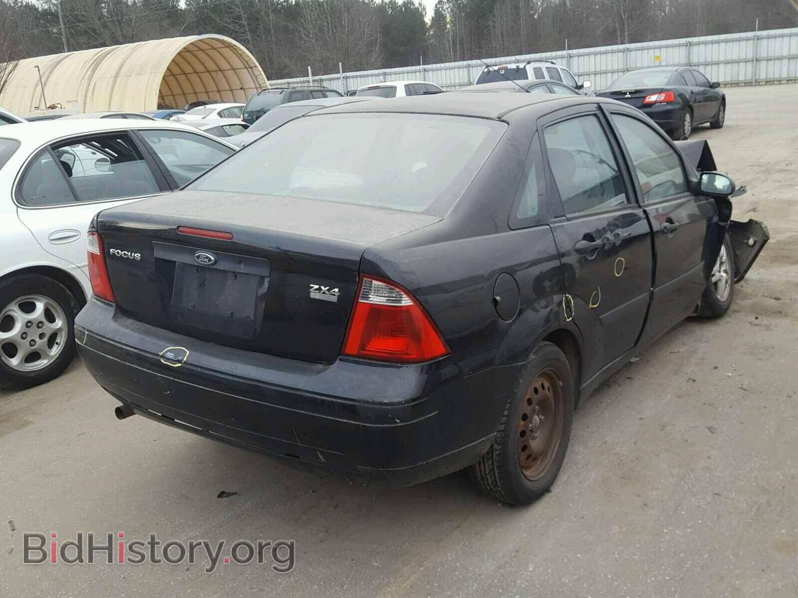 2005 FORD FOCUS - VIN: 1FAFP34N95W140975 - Фото 4