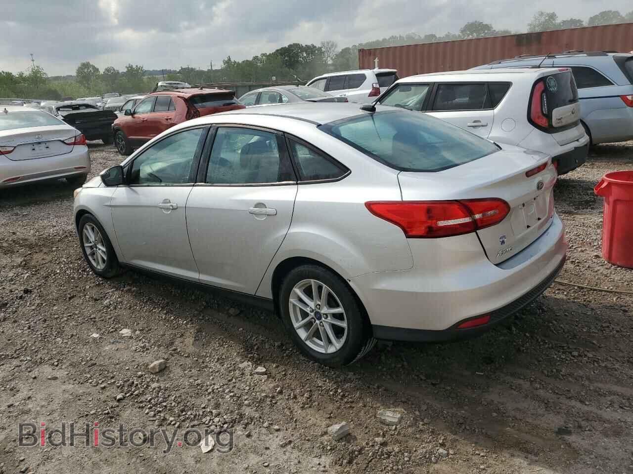 2017 FORD FOCUS - VIN: 1FADP3F2XHL256332 - Фото 2