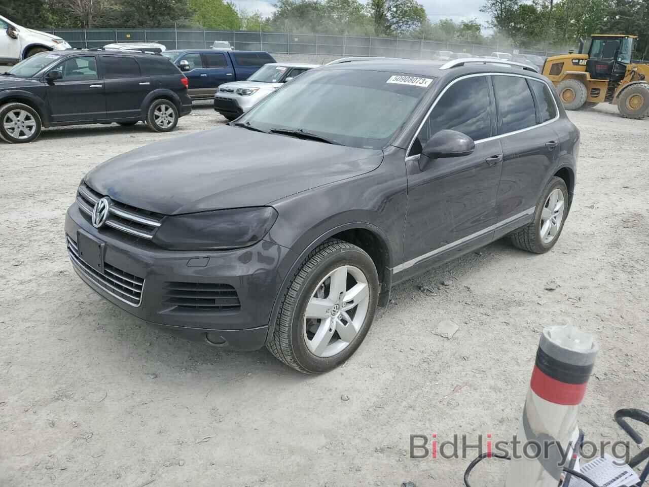 Фотография WVGFK9BP6CD003240 - VOLKSWAGEN TOUAREG 2012