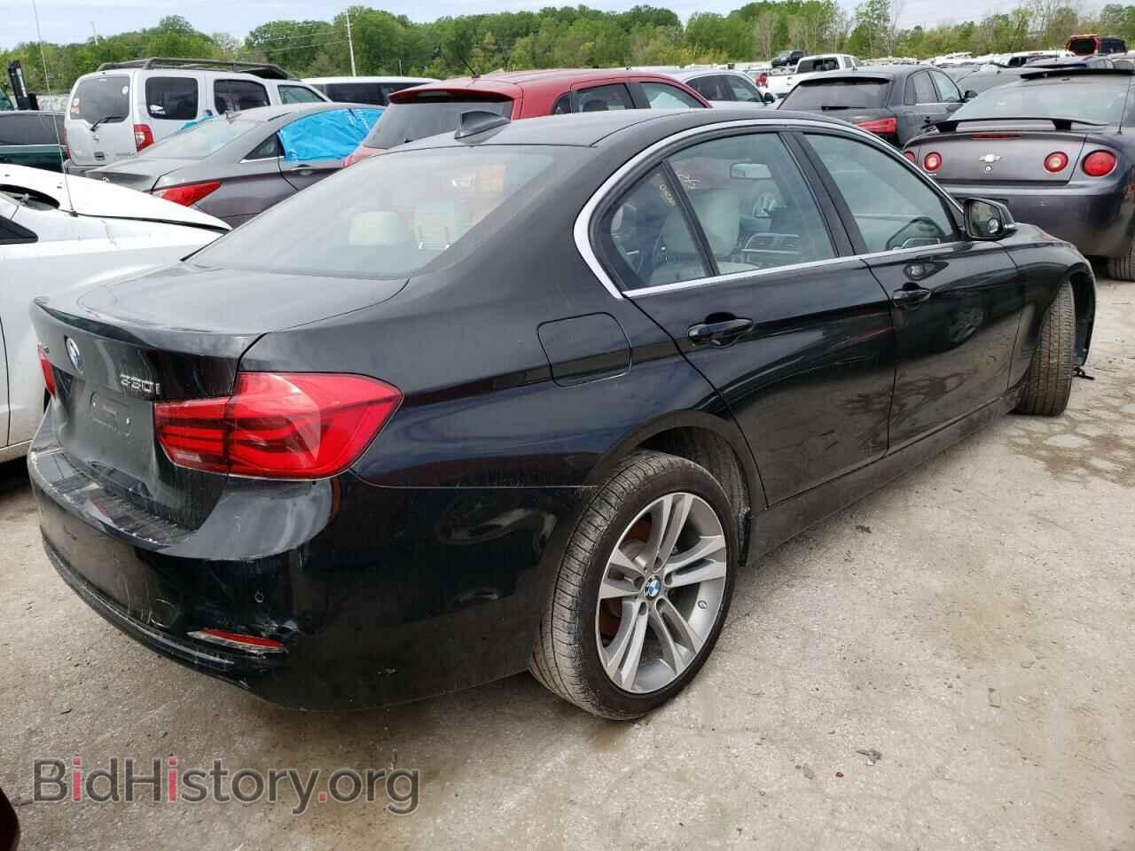 2017 BMW 3 SERIES - VIN: WBA8D9G30HNU66521 - Фото 3