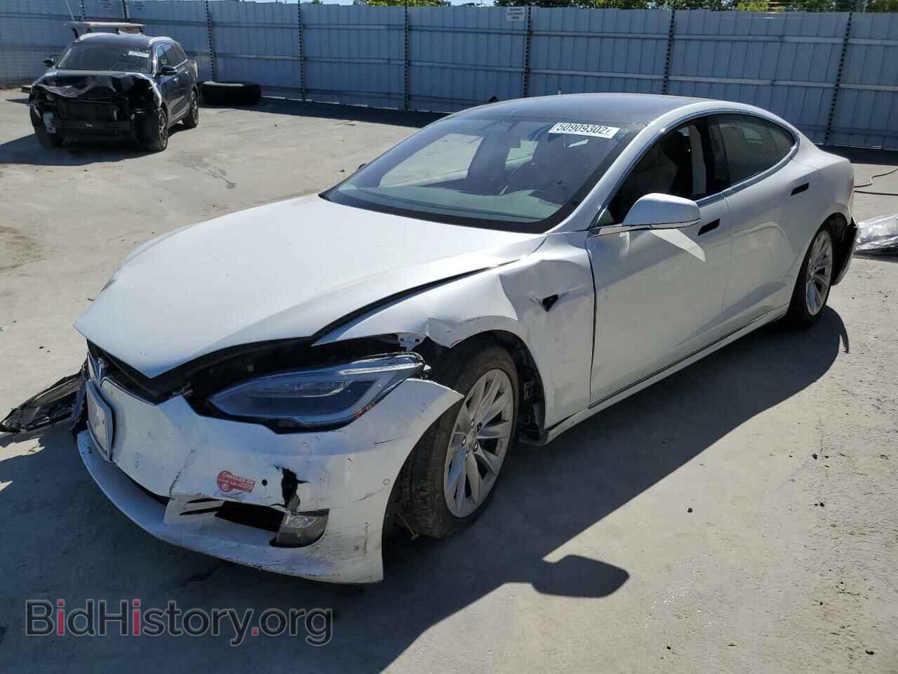 2017 TESLA MODEL S - VIN: 5YJSA1E21HF186621 - Фото 2