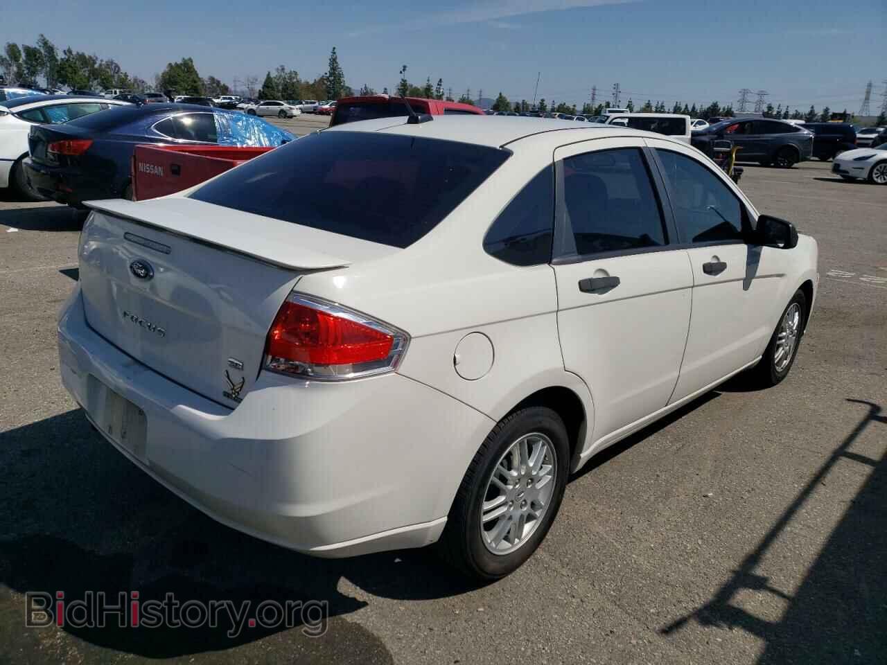 2010 FORD FOCUS - VIN: 1FAHP3FN3AW292301 - Фото 3