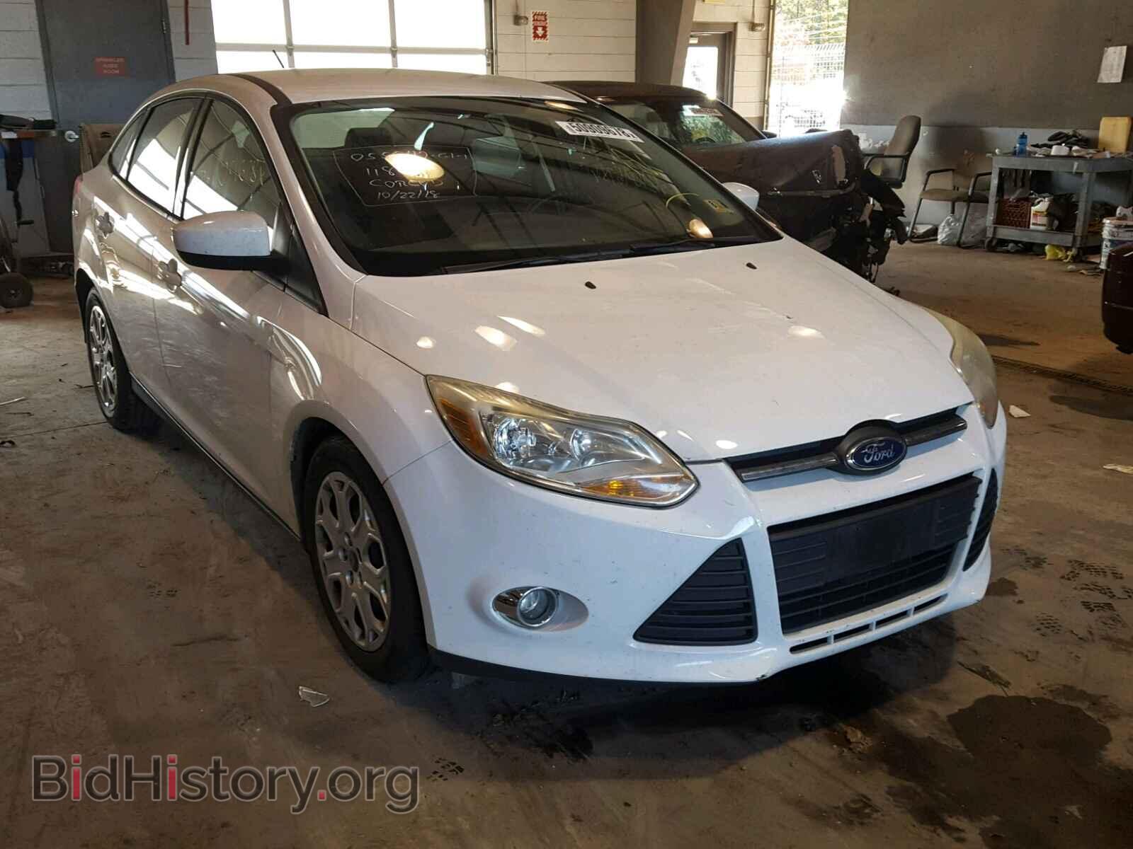 Photo 1FAHP3F2XCL197311 - FORD FOCUS 2012