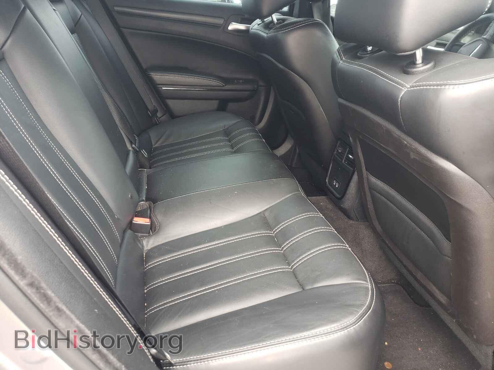 2015 CHRYSLER 300 - VIN: 2C3CCABG2FH867817 - Фото 6