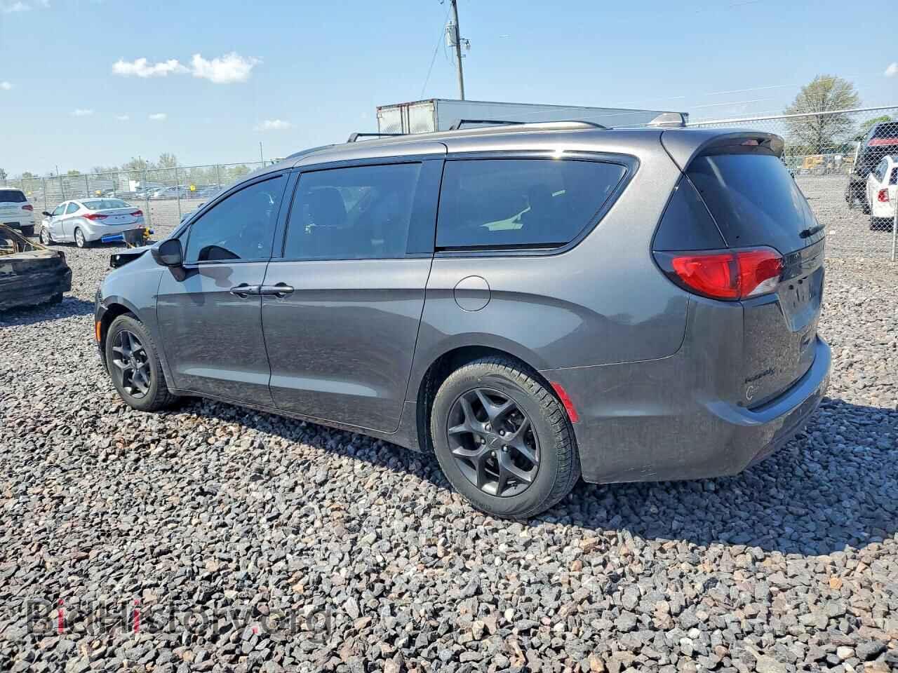 2019 CHRYSLER PACIFICA - VIN: 2C4RC1BG6KR629155 - Photo 2
