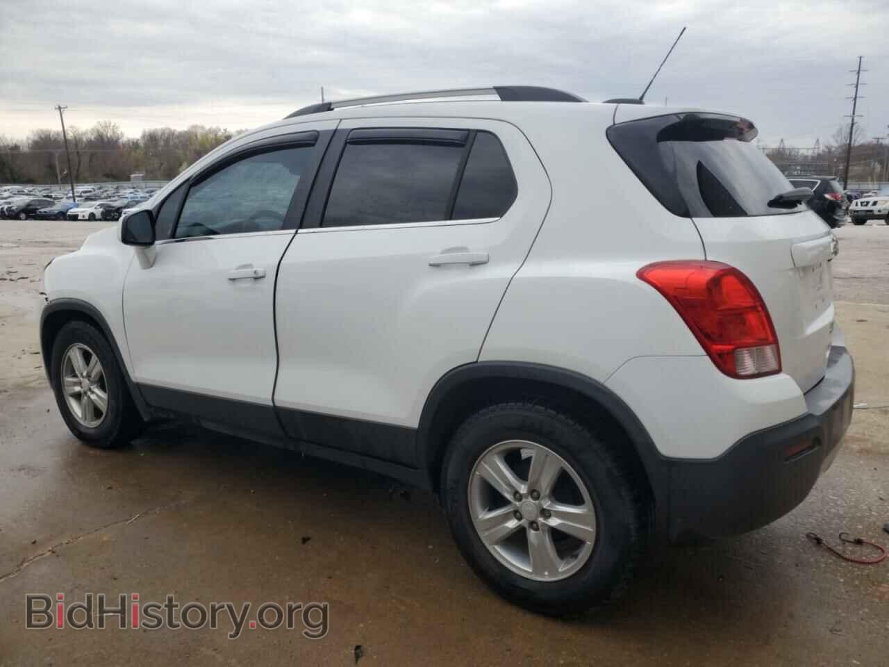 2016 CHEVROLET TRAX - VIN: 3GNCJLSB2GL198031 - Фото 2