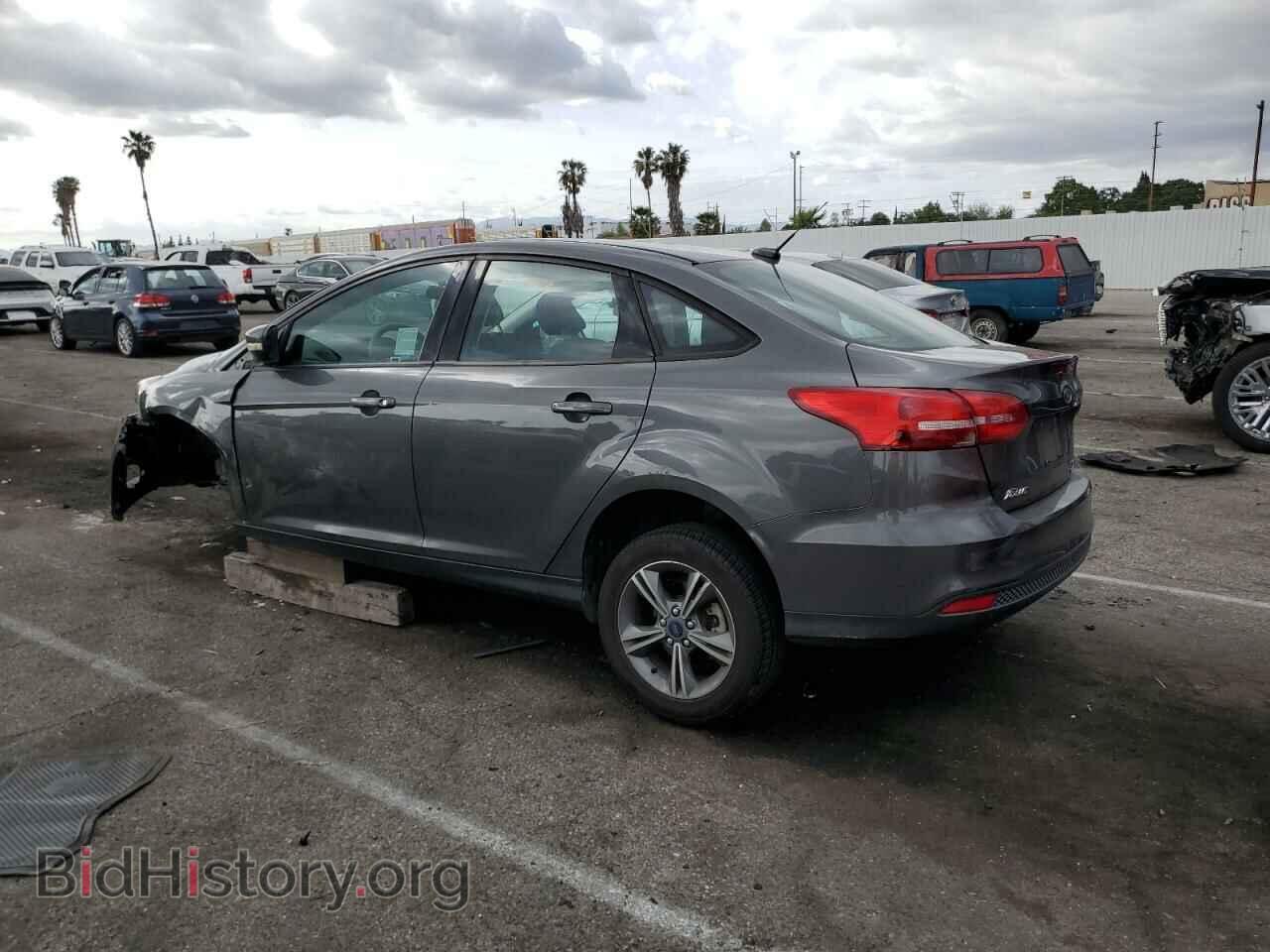 2017 FORD FOCUS - VIN: 1FADP3FE3HL235896 - Фото 2