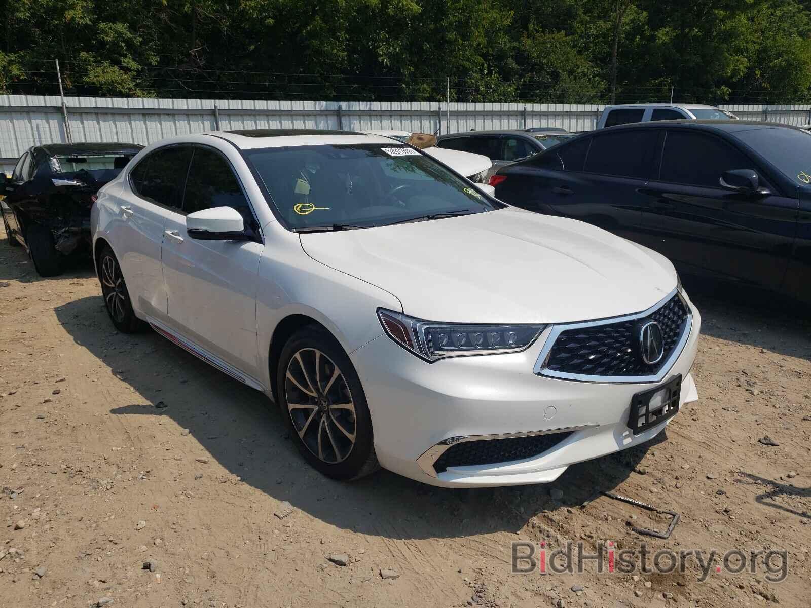 Фотография 19UUB2F53JA002252 - ACURA TLX 2018