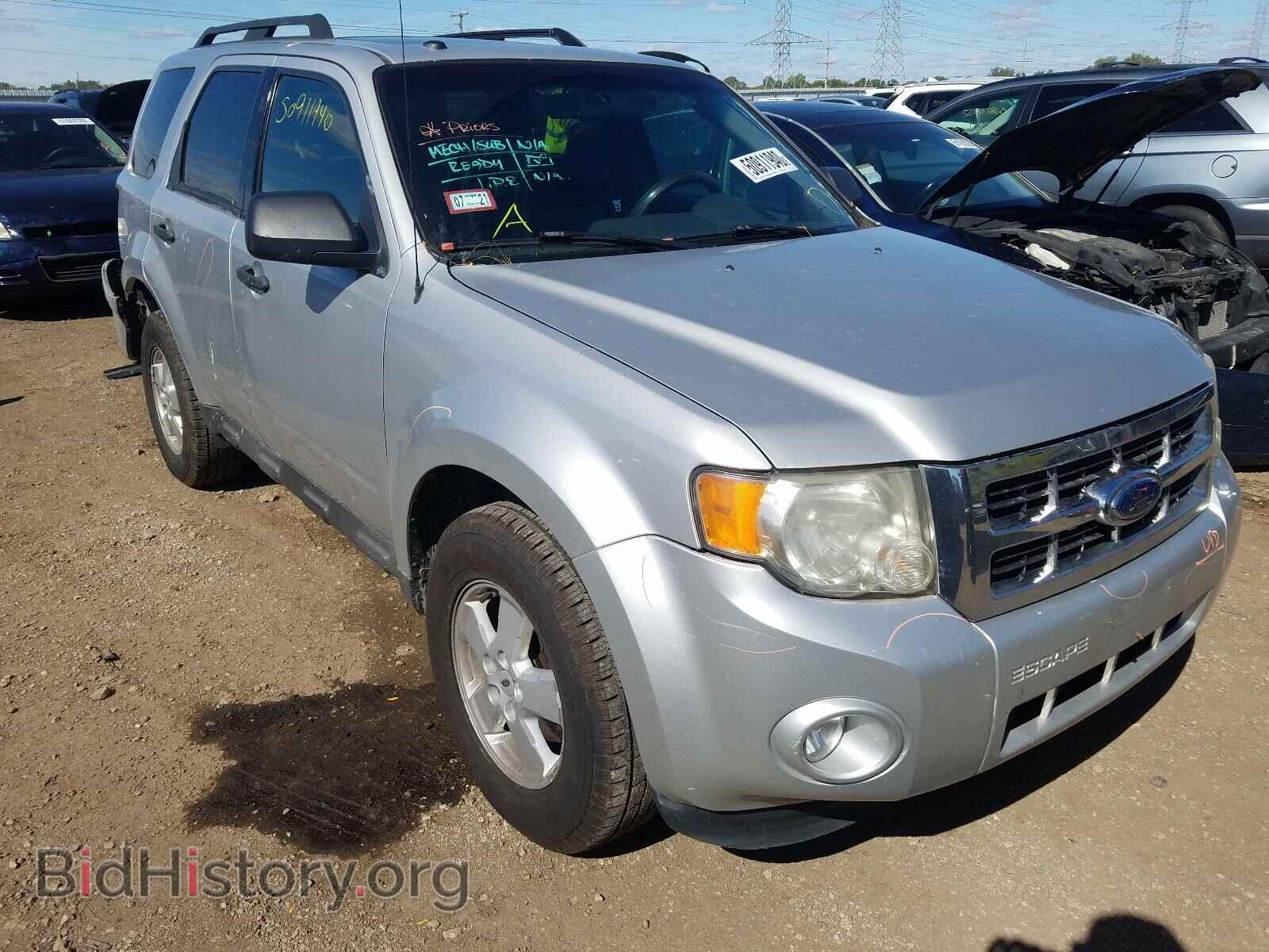 Photo 1FMCU03749KB20732 - FORD ESCAPE 2009