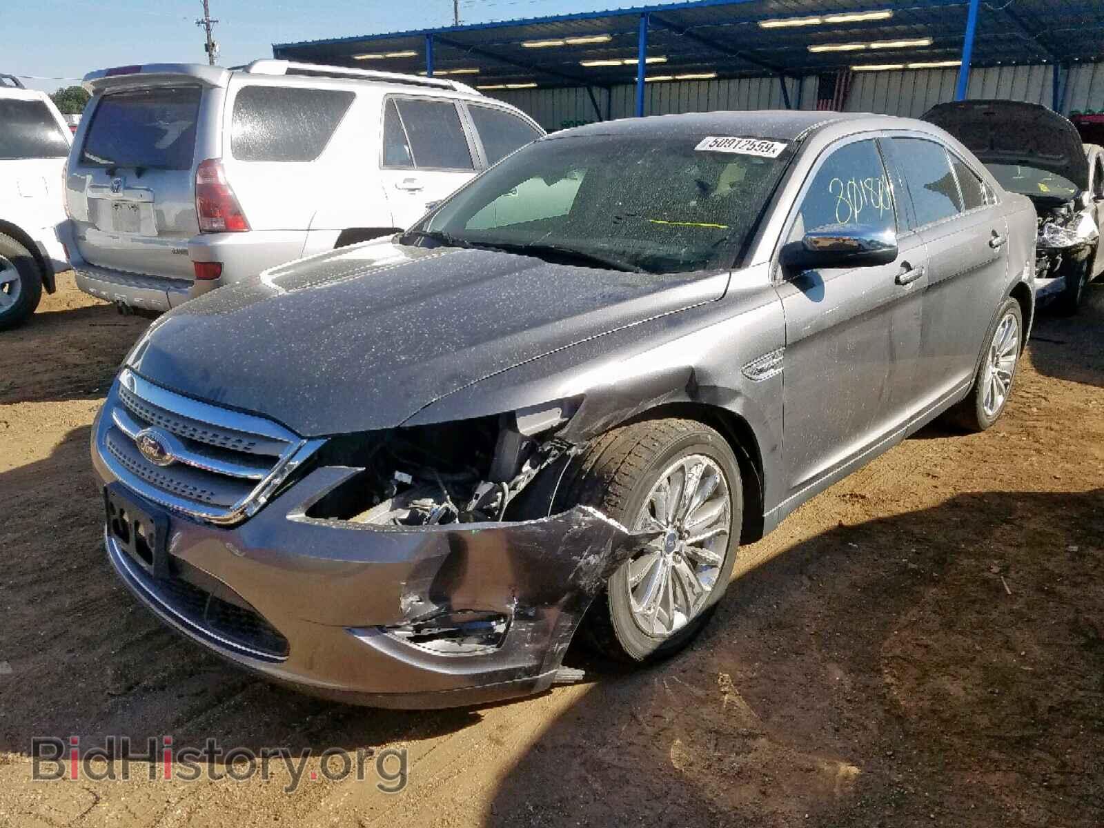 2011 FORD TAURUS - VIN: 1FAHP2JW4BG153431 - Фото 2