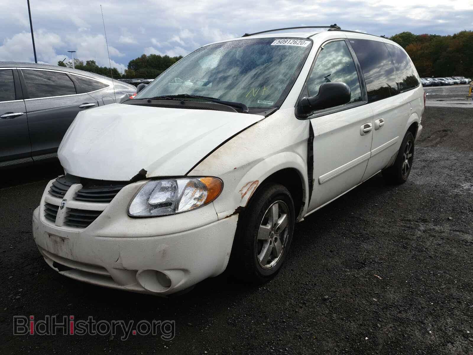 2005 DODGE CARAVAN - VIN: 2D4GP44L75R141511 - Фото 2