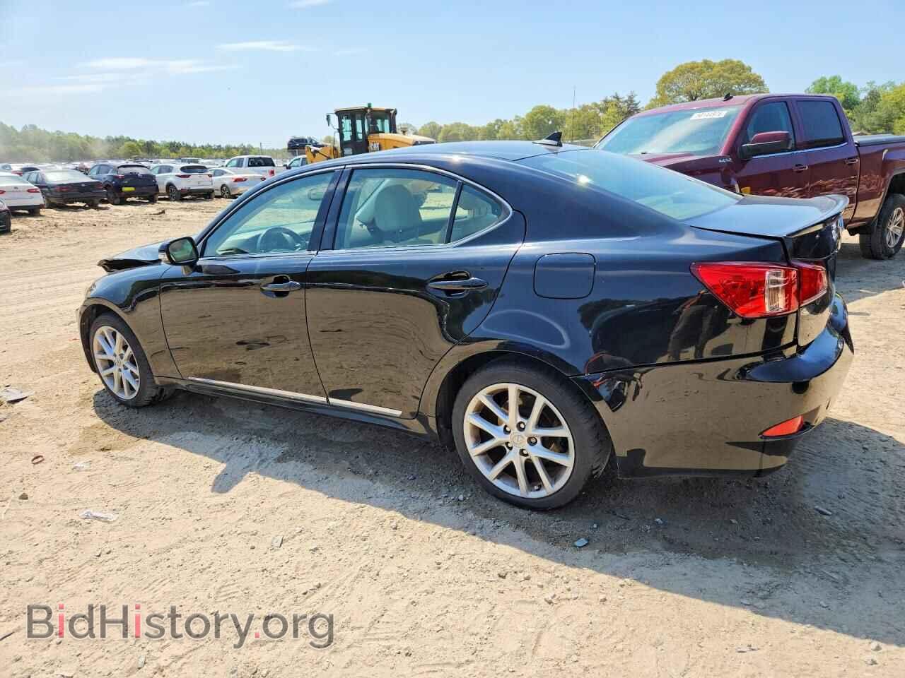 2013 LEXUS IS - VIN: JTHCF5C22D5062688 - Photo 2
