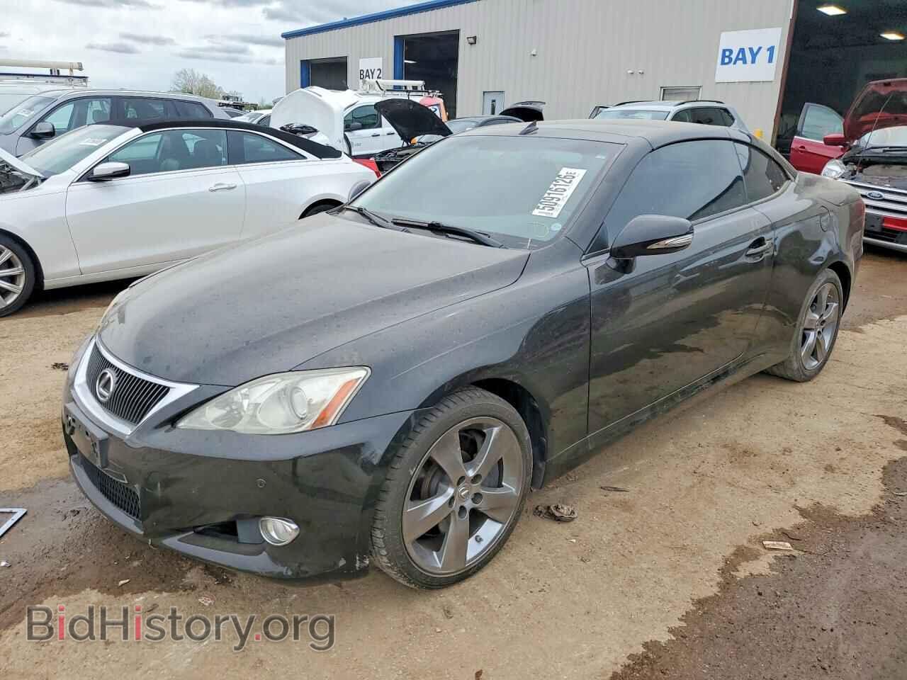 Photo JTHFE2C21A2503559 - LEXUS IS 2010