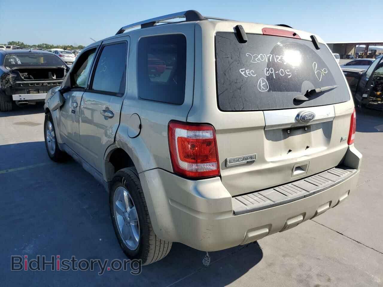 2011 FORD ESCAPE - VIN: 1FMCU0EG4BKB72266 - Фото 3