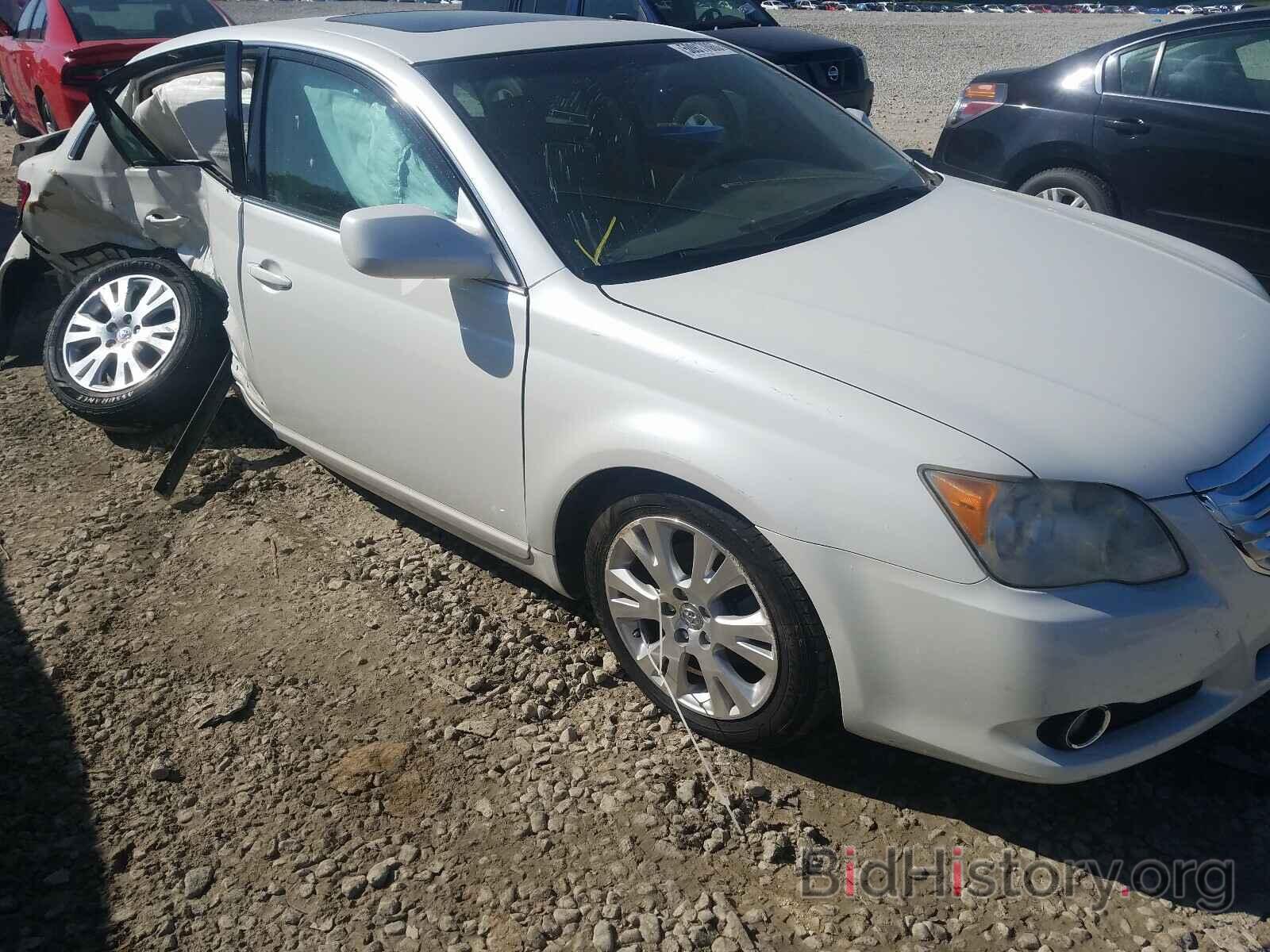 Photo 4T1BK36BX8U270138 - TOYOTA AVALON 2008