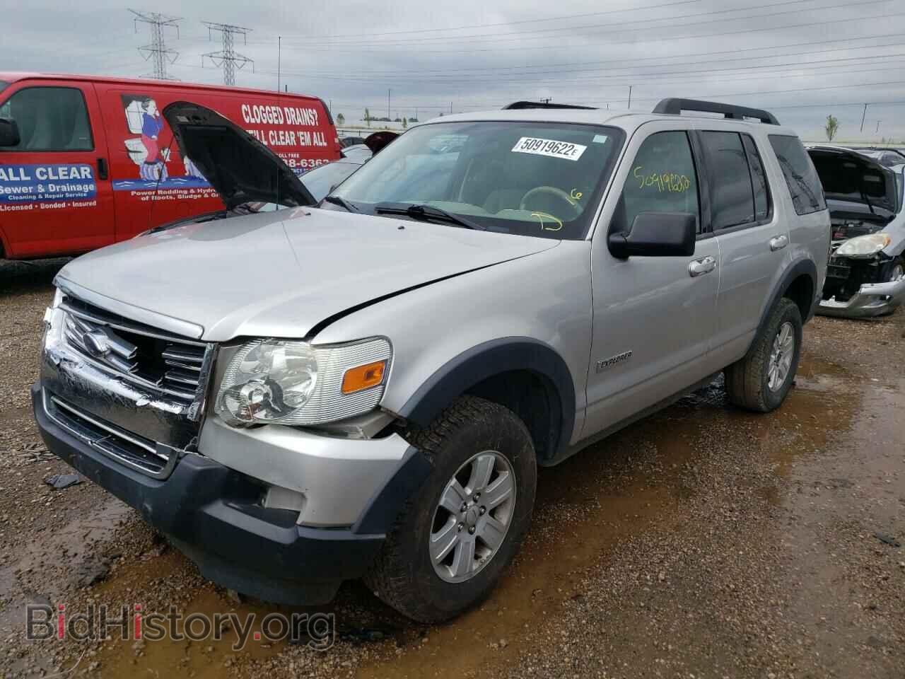 2007 FORD EXPLORER - VIN: 1FMEU63E77UB53638 - Фото 2
