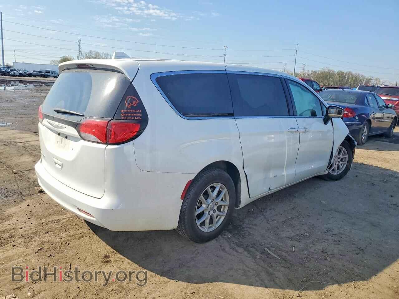 2017 CHRYSLER PACIFICA - VIN: 2C4RC1DG9HR610377 - Photo 3