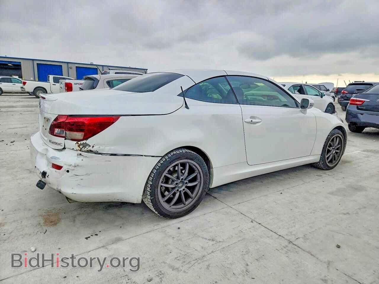 2012 LEXUS IS - VIN: JTHFF2C2XC2526029 - Фото 3