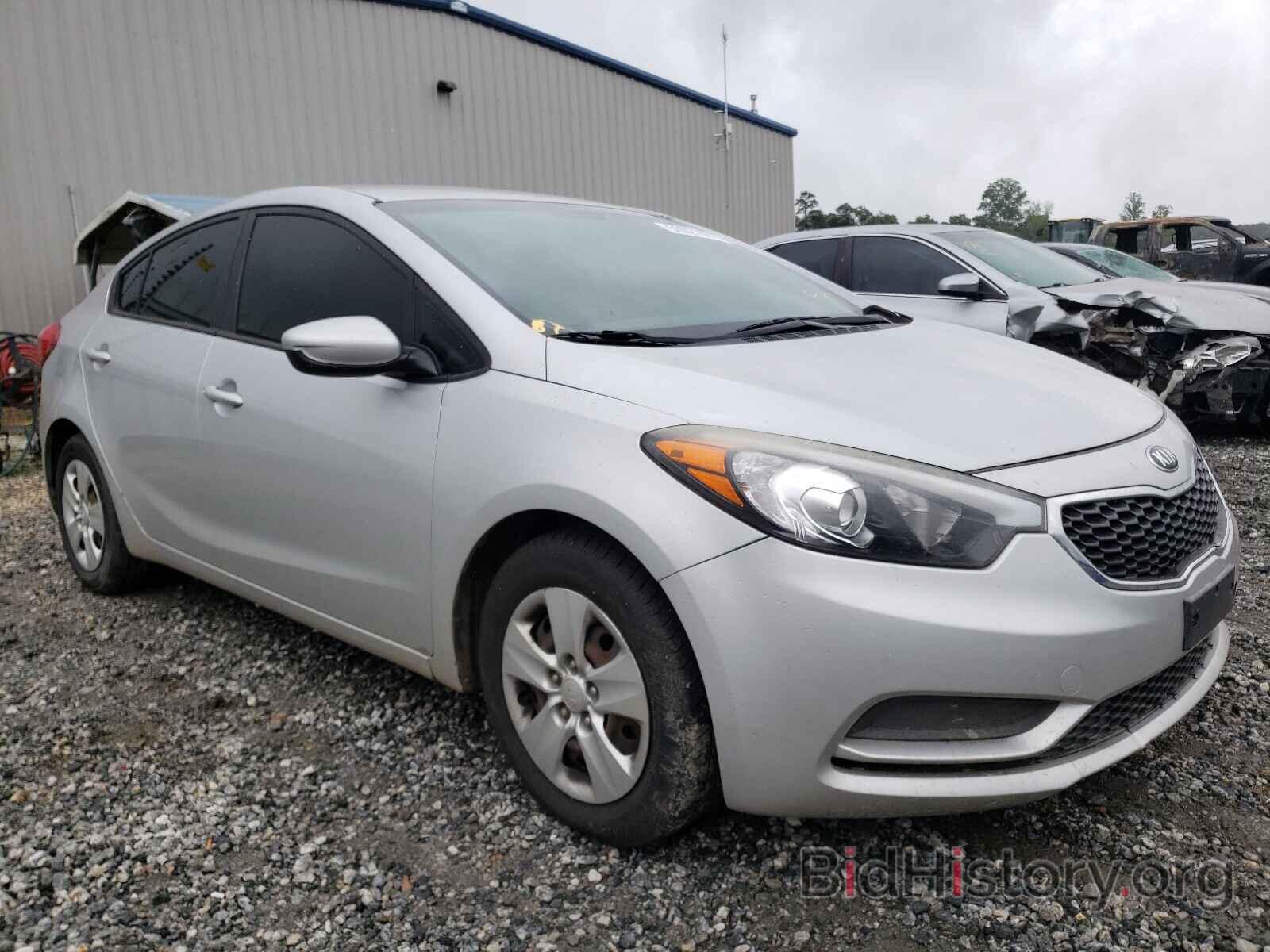 Фотография KNAFK4A69F5405104 - KIA FORTE 2015