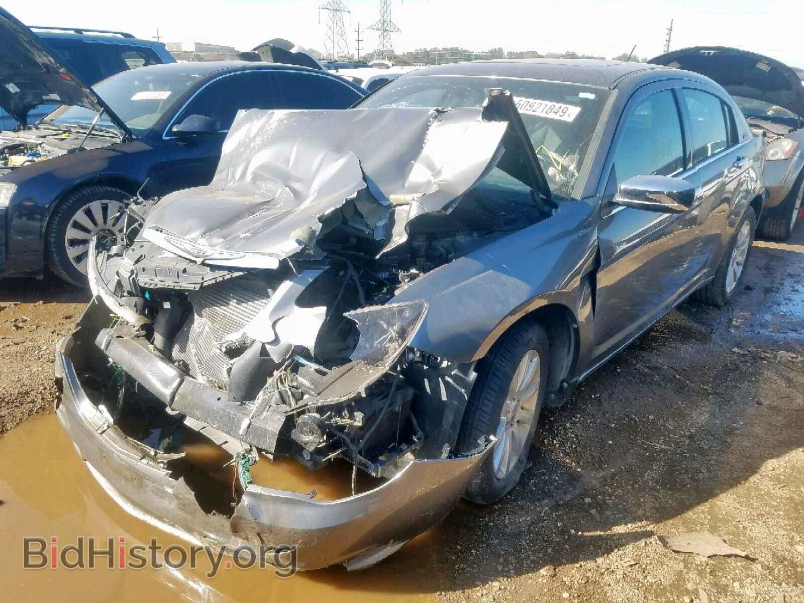 2013 CHRYSLER 200 - VIN: 1C3CCBCG8DN608578 - Photo 2