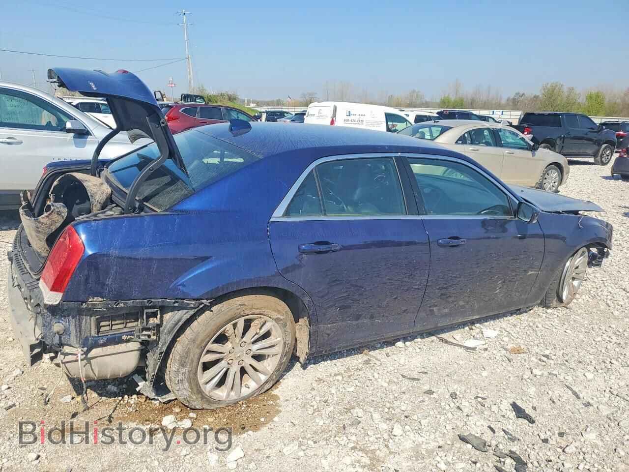 2016 CHRYSLER 300 - VIN: 2C3CCAAG5GH295628 - Фото 3