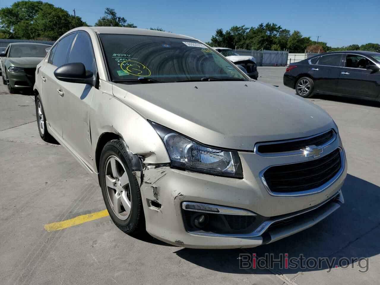 Photo 1G1PE5SB0G7136215 - CHEVROLET CRUZE 2016