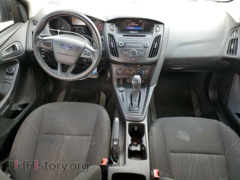 2017 Ford FOCUS (VIN 1FADP3E2XHL205141) — фото 8 из 13