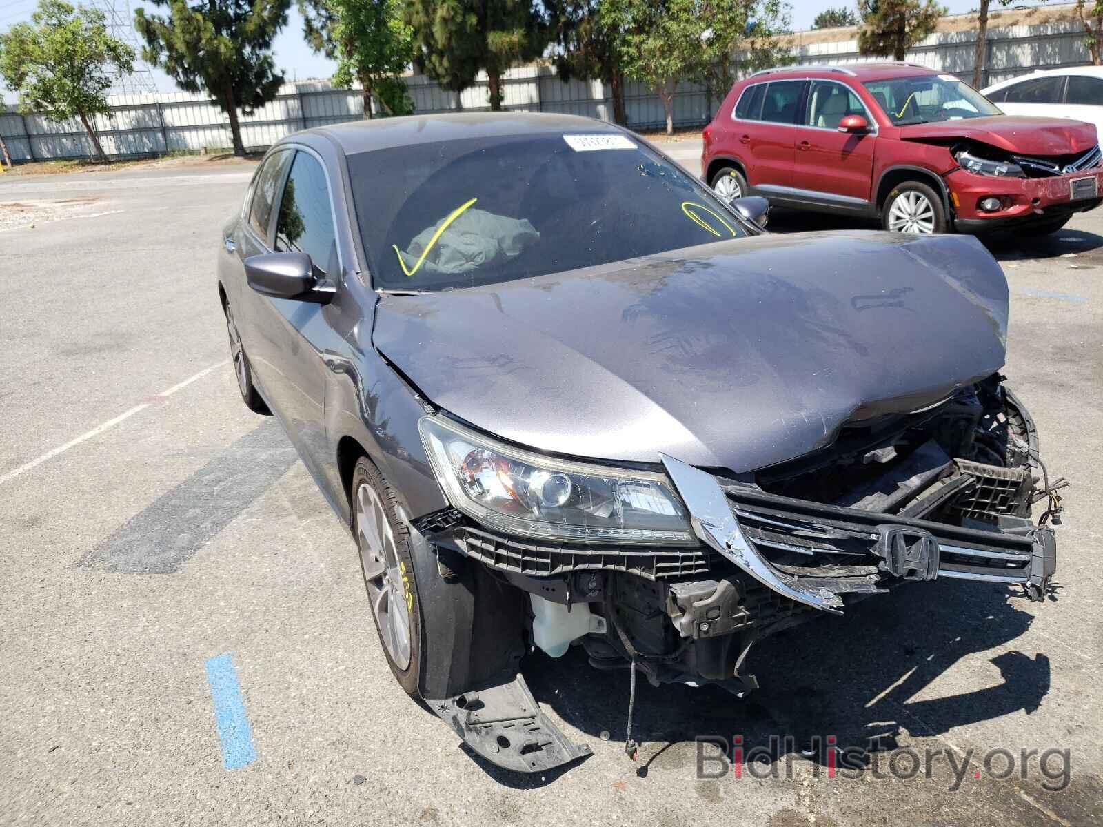 Photo 1HGCR2F50DA239101 - HONDA ACCORD 2013