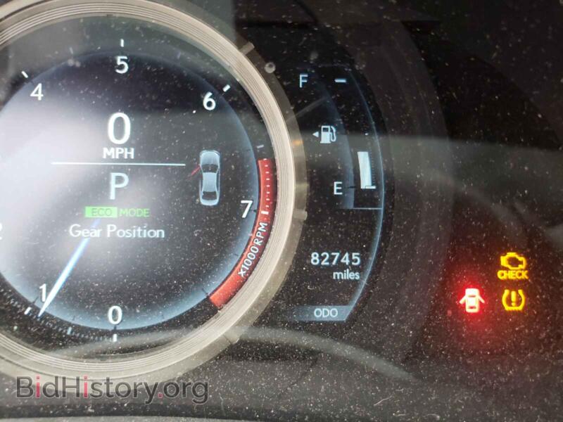 2014 Lexus IS (VIN JTHBF1D22E5043014) — photo 8 of 10