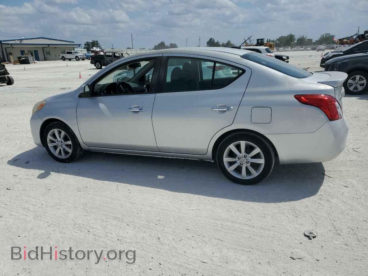2014 NISSAN VERSA - VIN: 3N1CN7AP0EL826864 - Фото 2