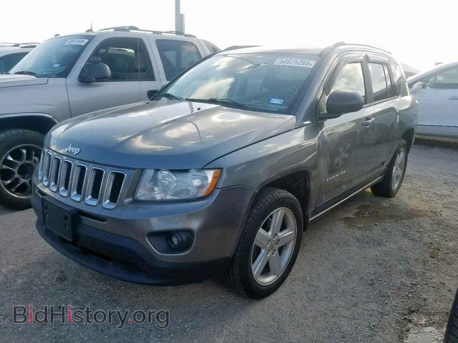 2013 JEEP COMPASS LI - VIN: 1C4NJCCB0DD270586 - Фото 2