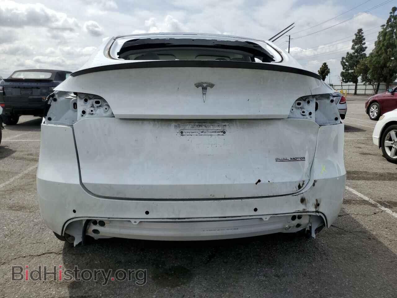 2022 TESLA MODEL Y - VIN: 7SAYGDEF2NF317678 - Photo 6