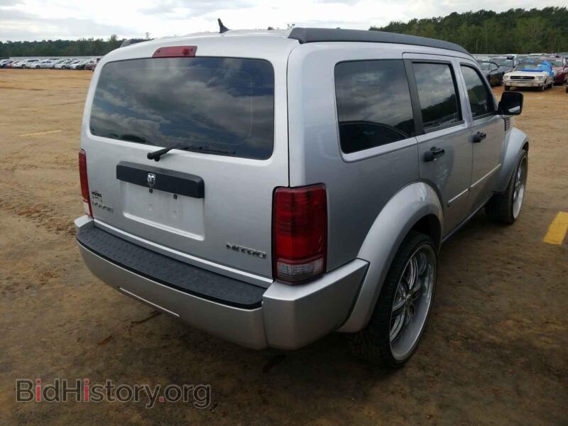 2011 Dodge NITRO (VIN 1D4PT2GK0BW525331) — photo 4 of 10