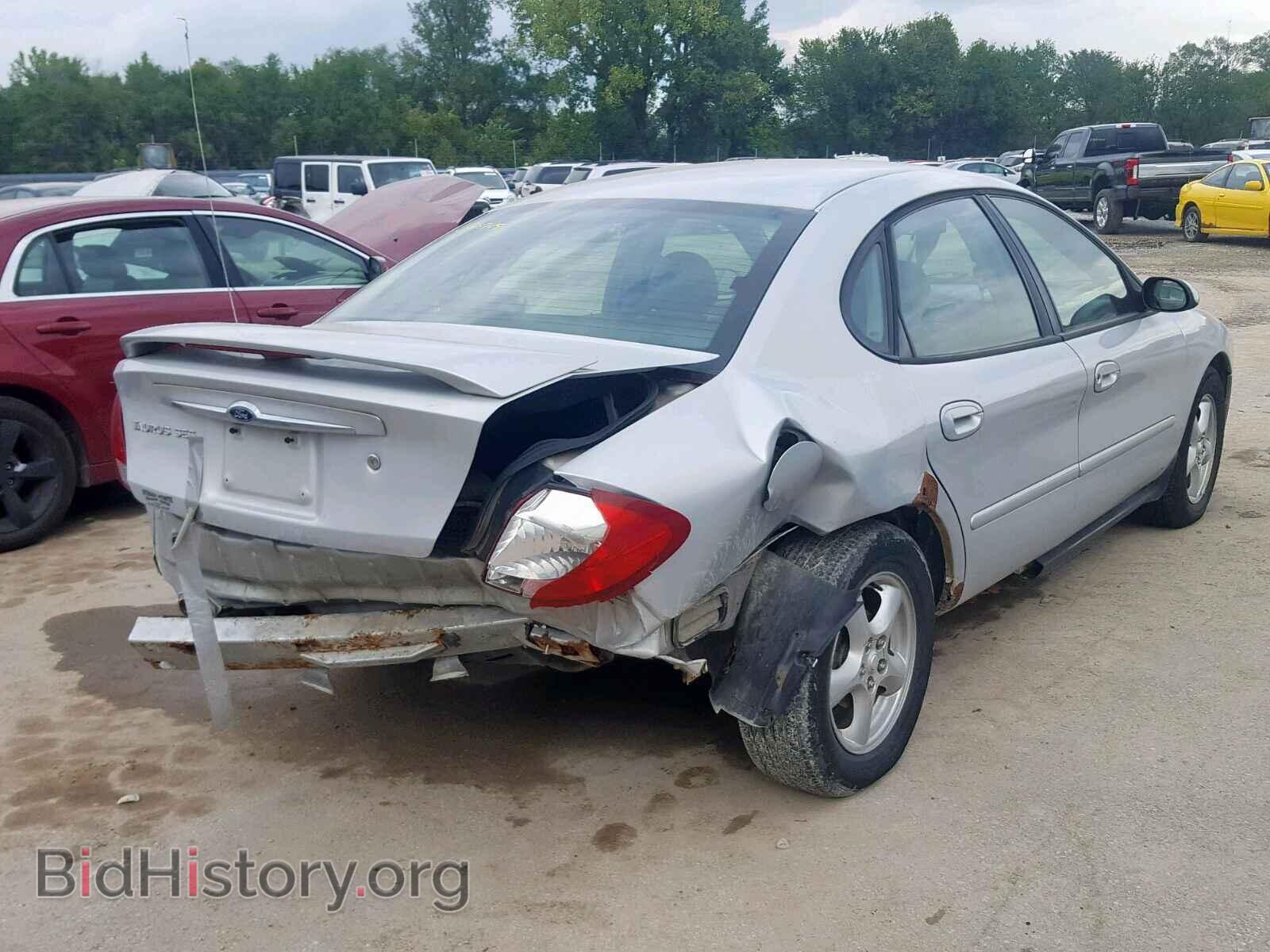 2003 FORD TAURUS - VIN: 1FAFP55U63A132425 - Photo 4