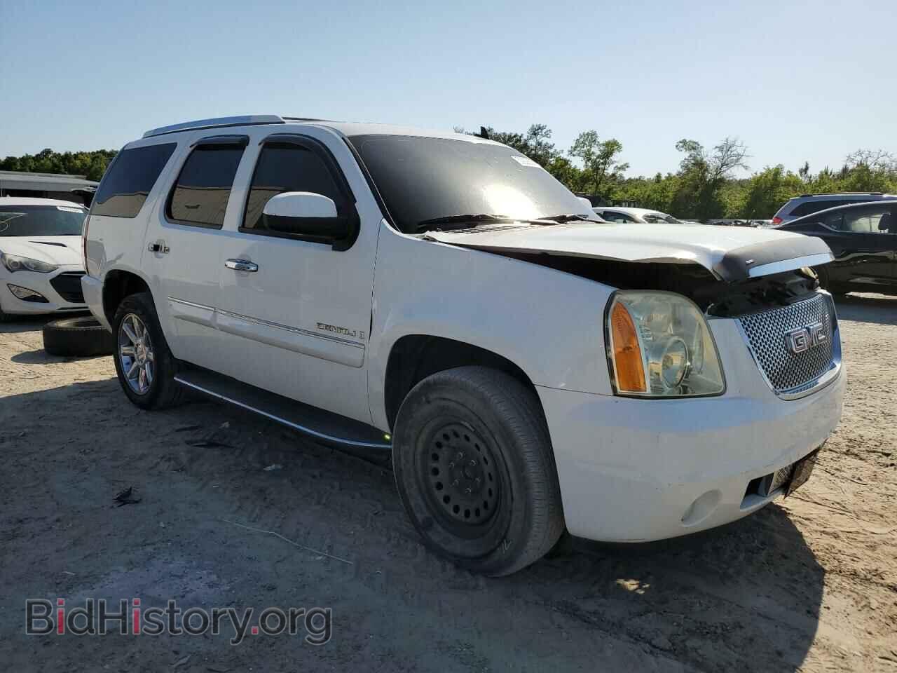 2008 GMC YUKON - VIN: 1GKEC63828J251162 - Фото 4