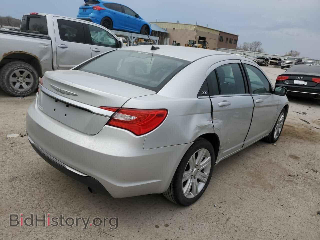 2012 CHRYSLER 200 - VIN: 1C3CCBBB5CN241711 - Фото 3