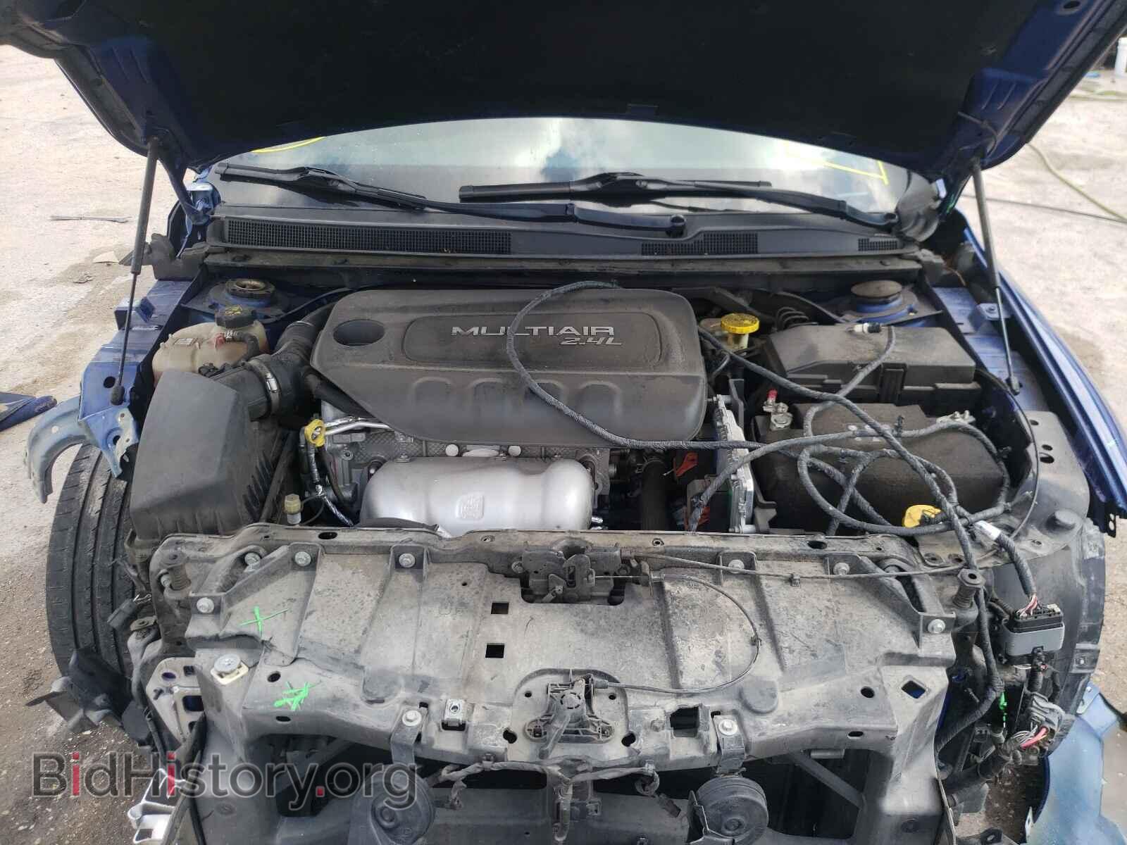 2016 CHRYSLER 200 - VIN: 1C3CCCBB0GN185110 - Фото 7