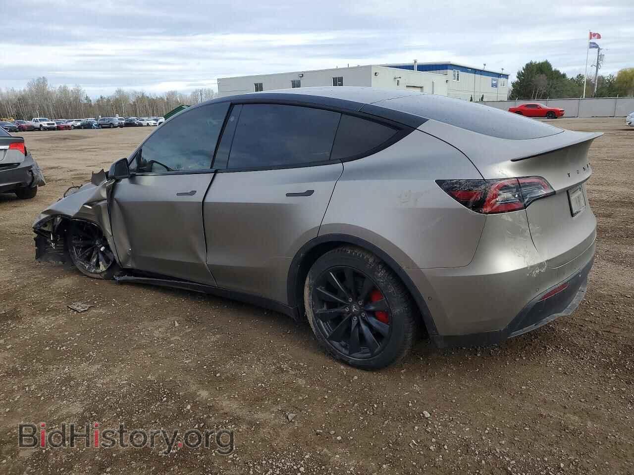 2022 TESLA MODEL Y - VIN: 7SAYGDEF2NF314389 - Photo 2