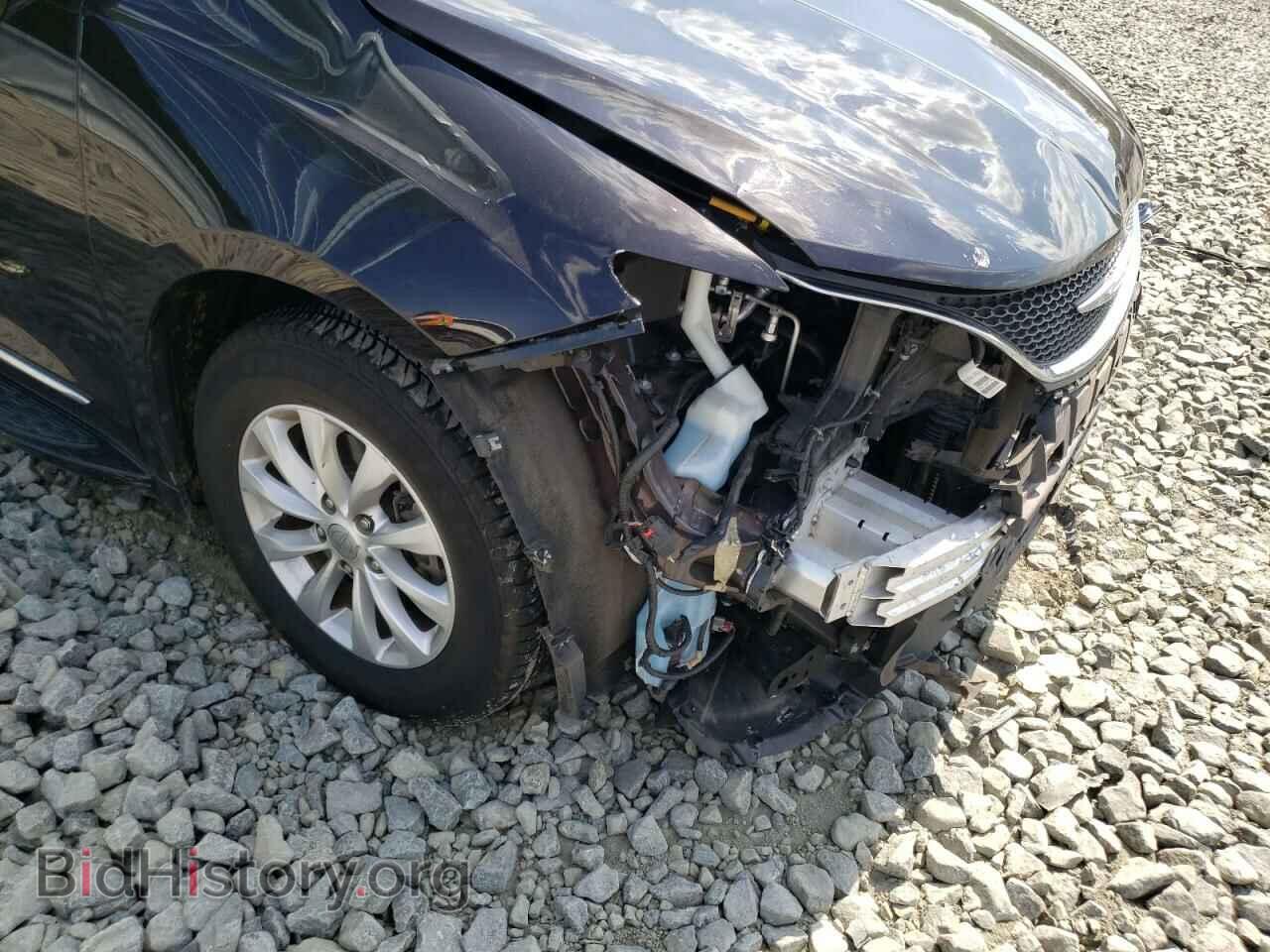 2017 CHRYSLER PACIFICA - VIN: 2C4RC1BGXHR757018 - Photo 9