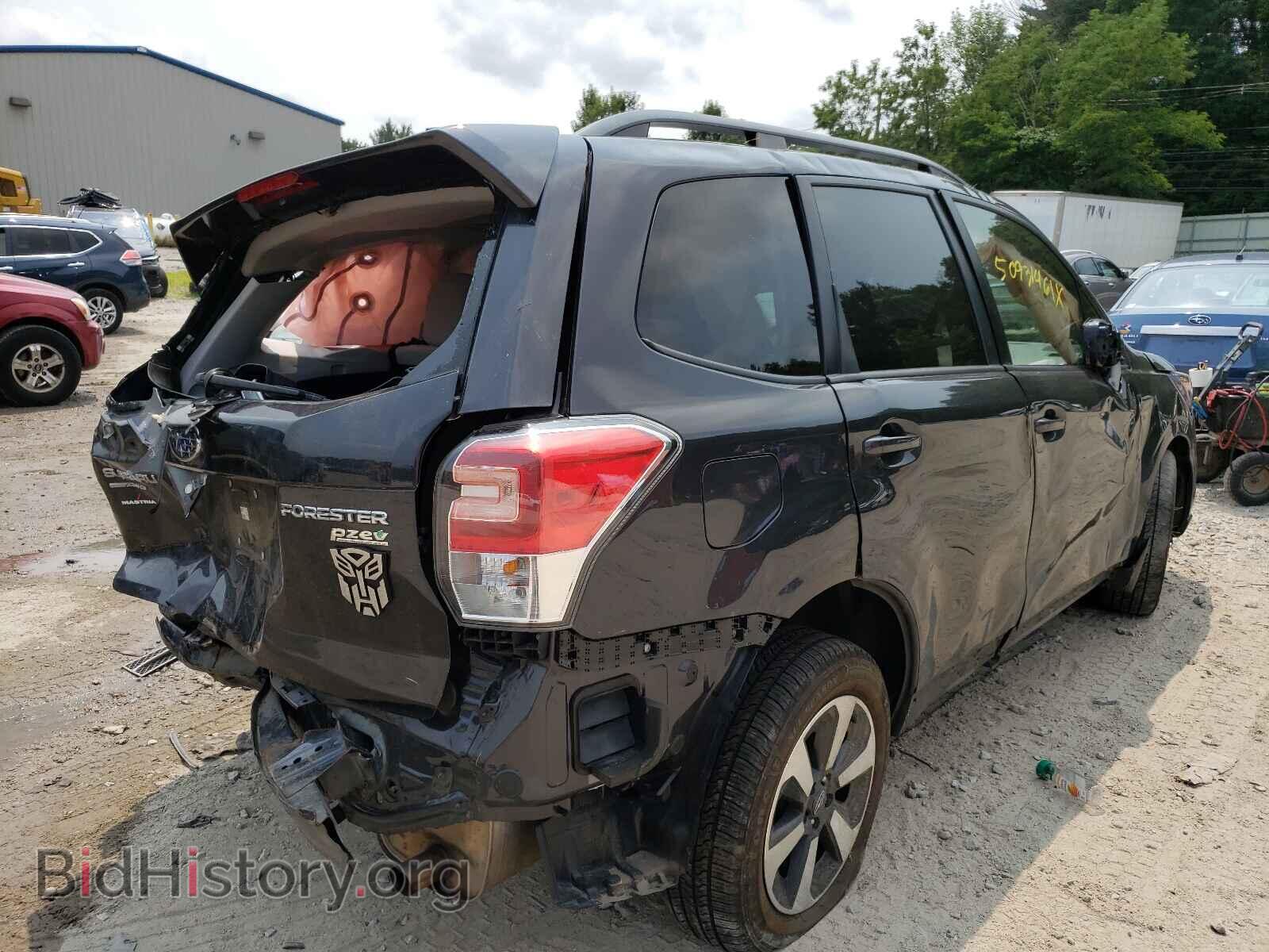 2017 SUBARU FORESTER - VIN: JF2SJAECXHH542042 - Фото 4