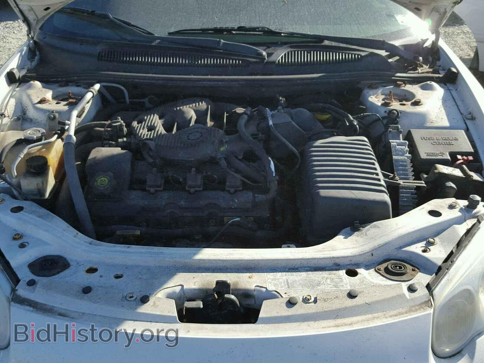 2004 CHRYSLER SEBRING - VIN: 1C3EL55R74N107254 - Фото 7