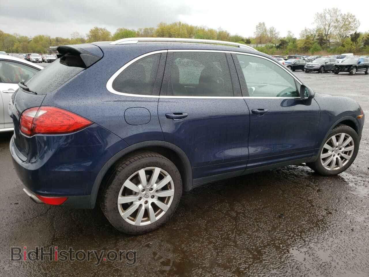 2011 PORSCHE CAYENNE - VIN: WP1AA2A23BLA03553 - Photo 3