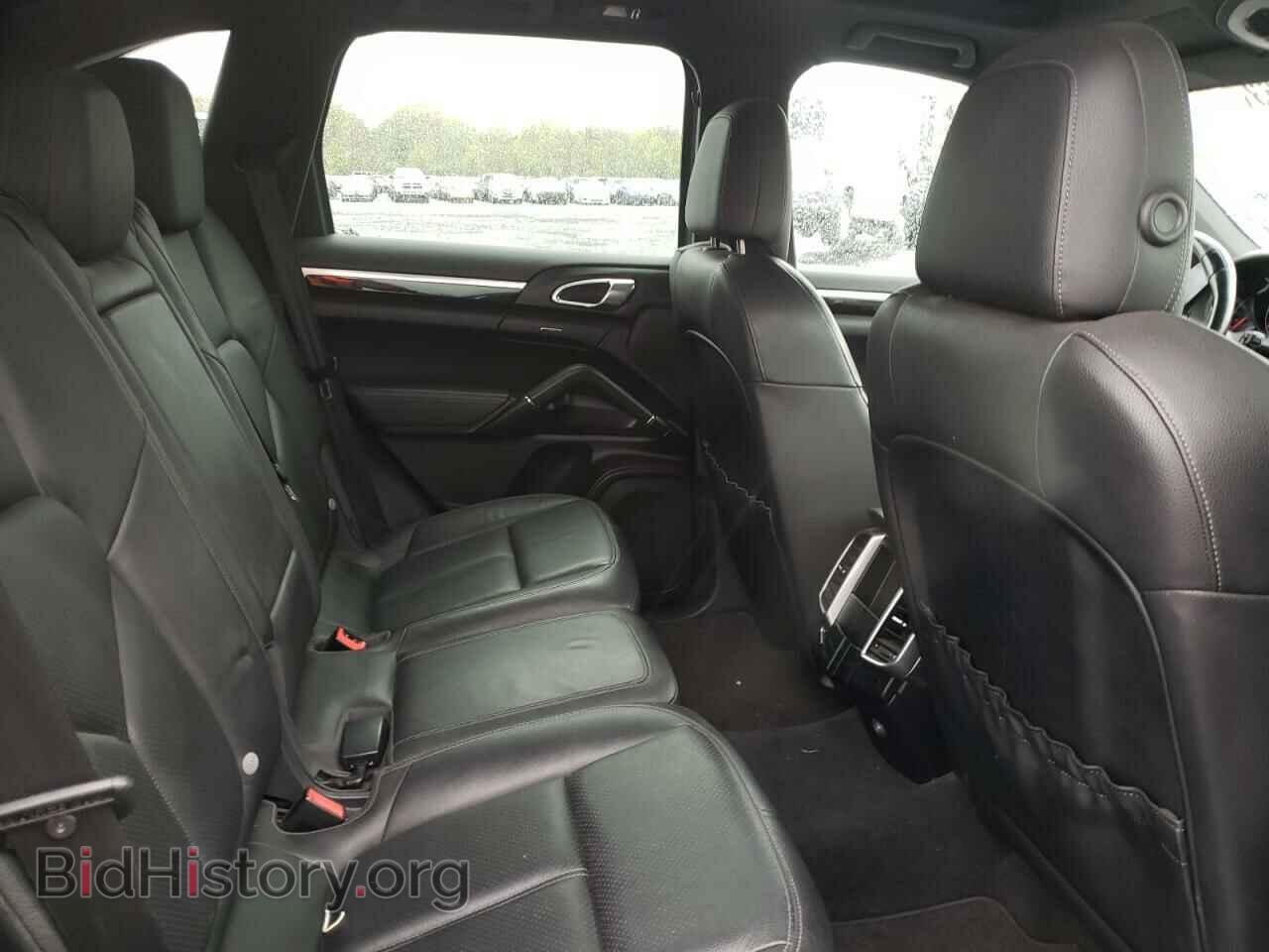 2011 PORSCHE CAYENNE - VIN: WP1AA2A23BLA03553 - Photo 10