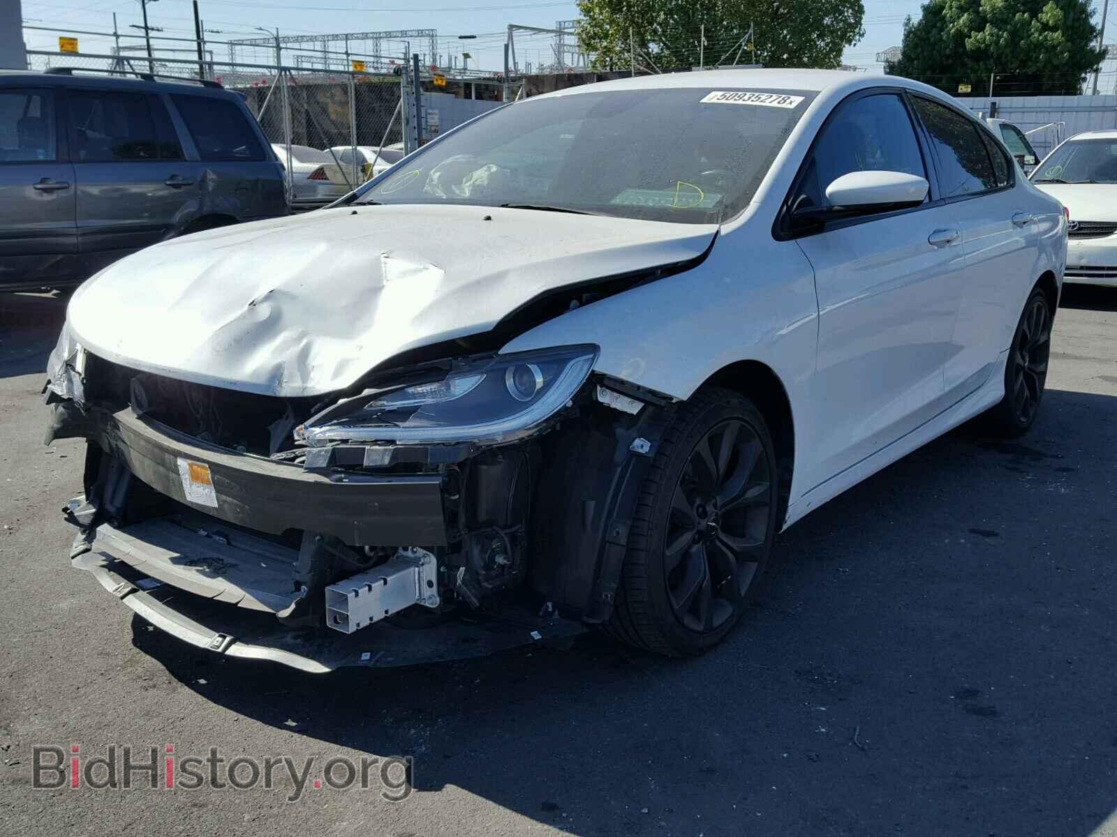2015 CHRYSLER 200 - VIN: 1C3CCCBB2FN677703 - Photo 2