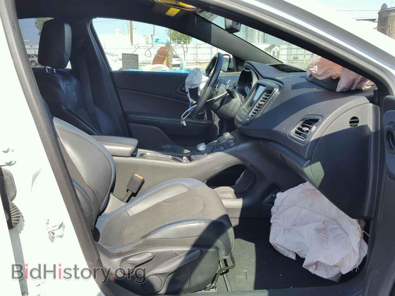 2015 CHRYSLER 200 - VIN: 1C3CCCBB2FN677703 - Photo 5