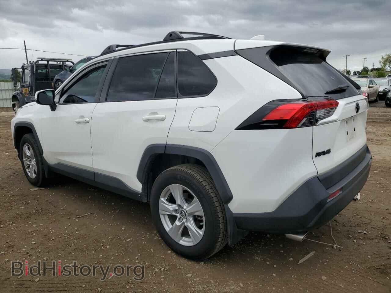 2019 TOYOTA RAV4 - VIN: JTMP1RFV4KD029466 - Фото 2