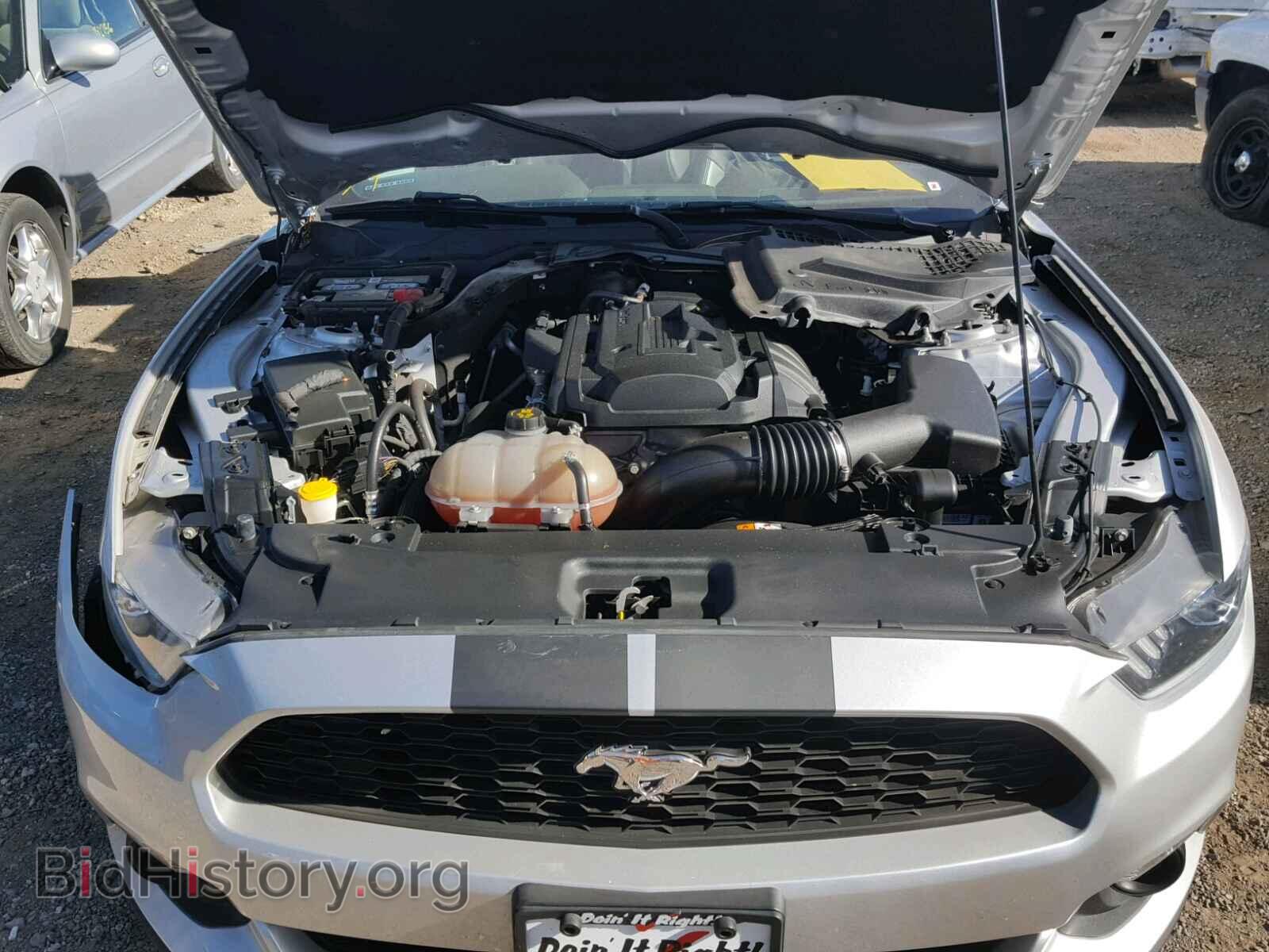2016 FORD MUSTANG - VIN: 1FATP8UH0G5257430 - Фото 7