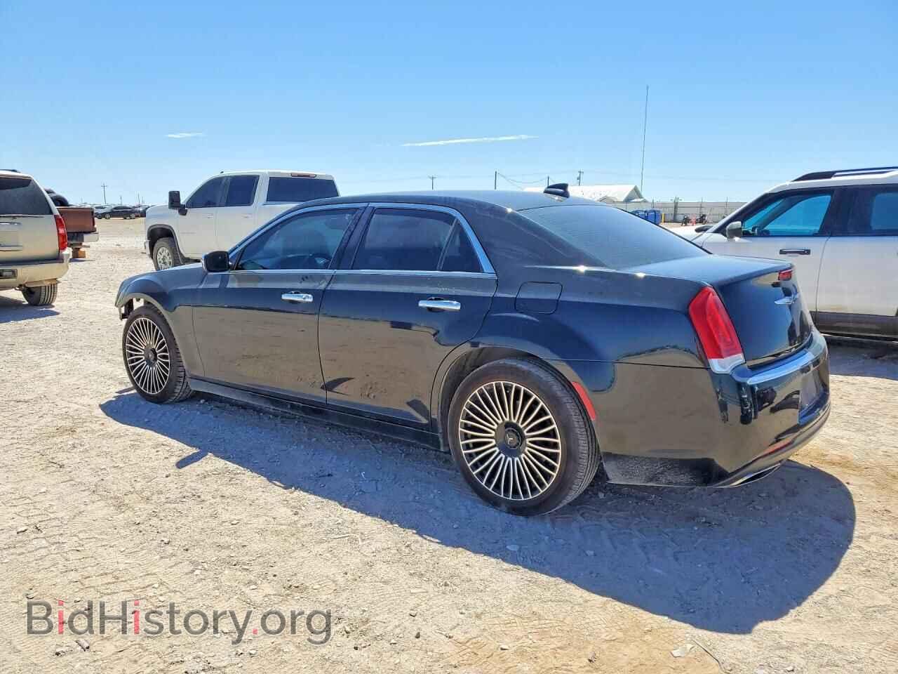 2018 CHRYSLER 300 - VIN: 2C3CCAEG2JH167980 - Фото 2
