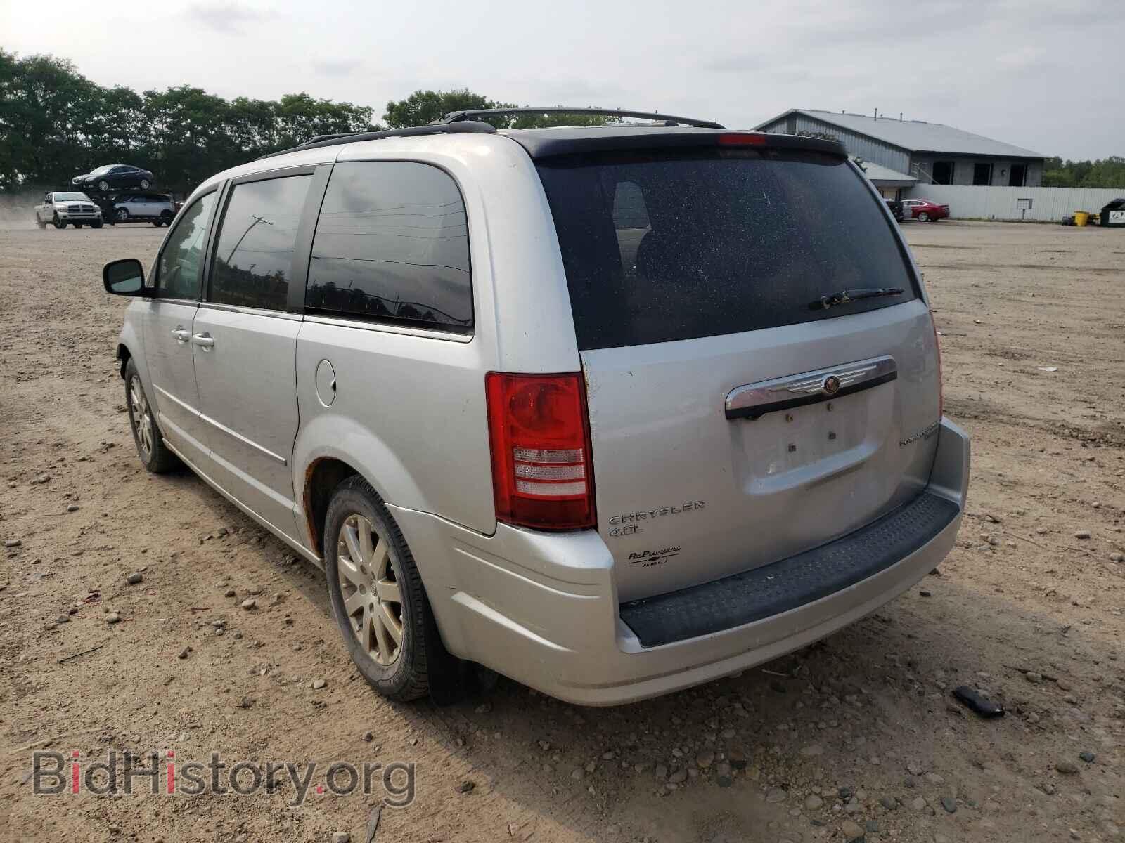 2010 CHRYSLER MINIVAN - VIN: 2A4RR5DX3AR128333 - Фото 3